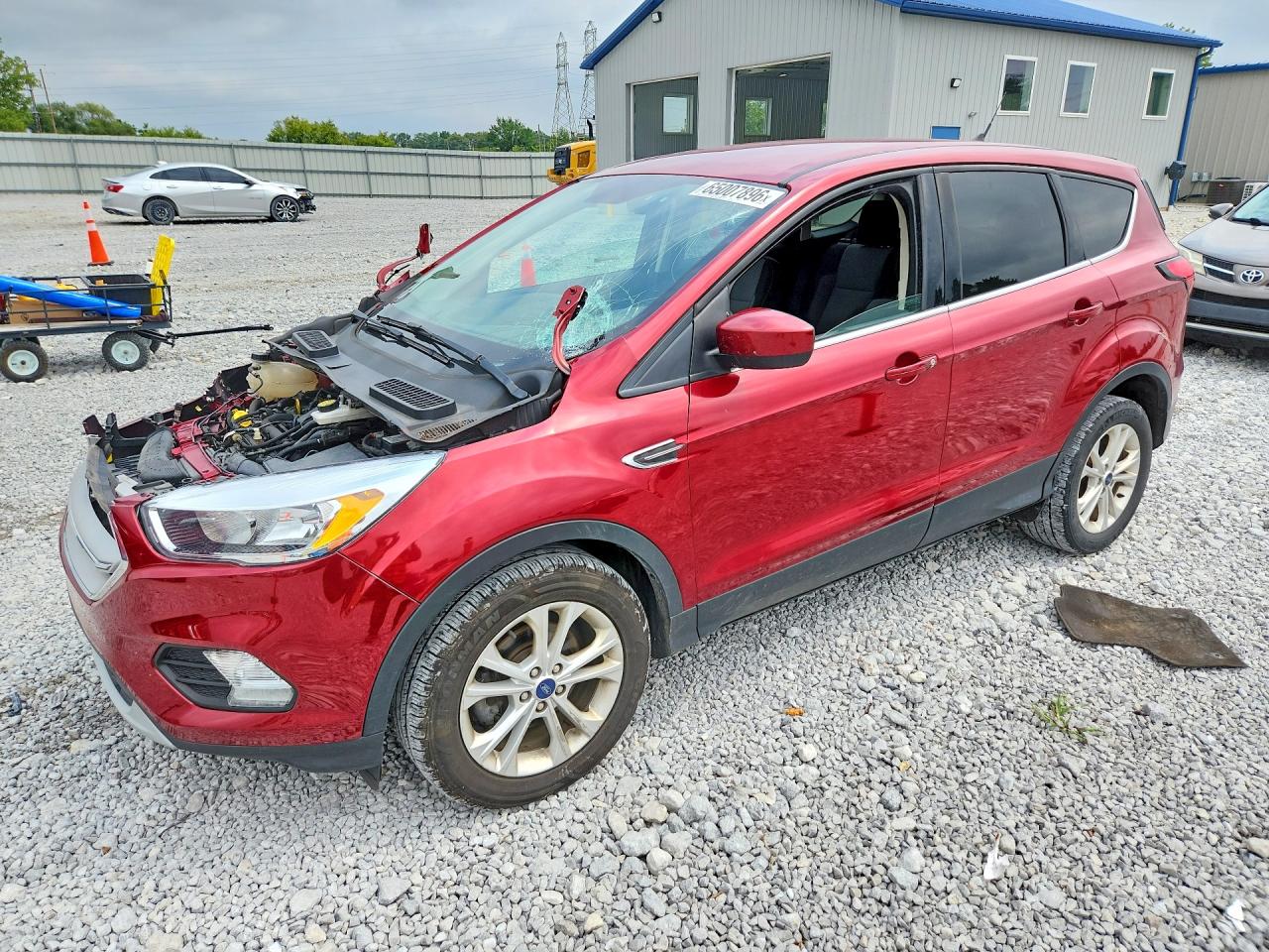 Photo of the 2019 FORD ESCAPE SE