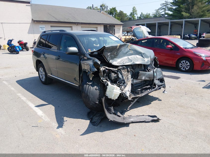 Photo of the 2012 TOYOTA HIGHLANDER BASE V6