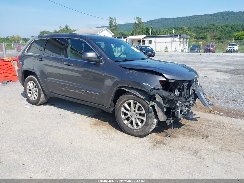 Photo of the 2016 JEEP GRAND CHEROKEE LAREDO
