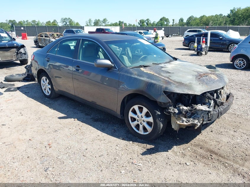 Photo of the 2011 TOYOTA CAMRY LE