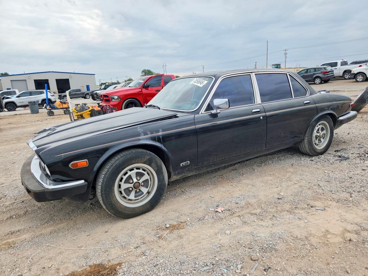 Photo of the 1984 JAGUAR XJ6