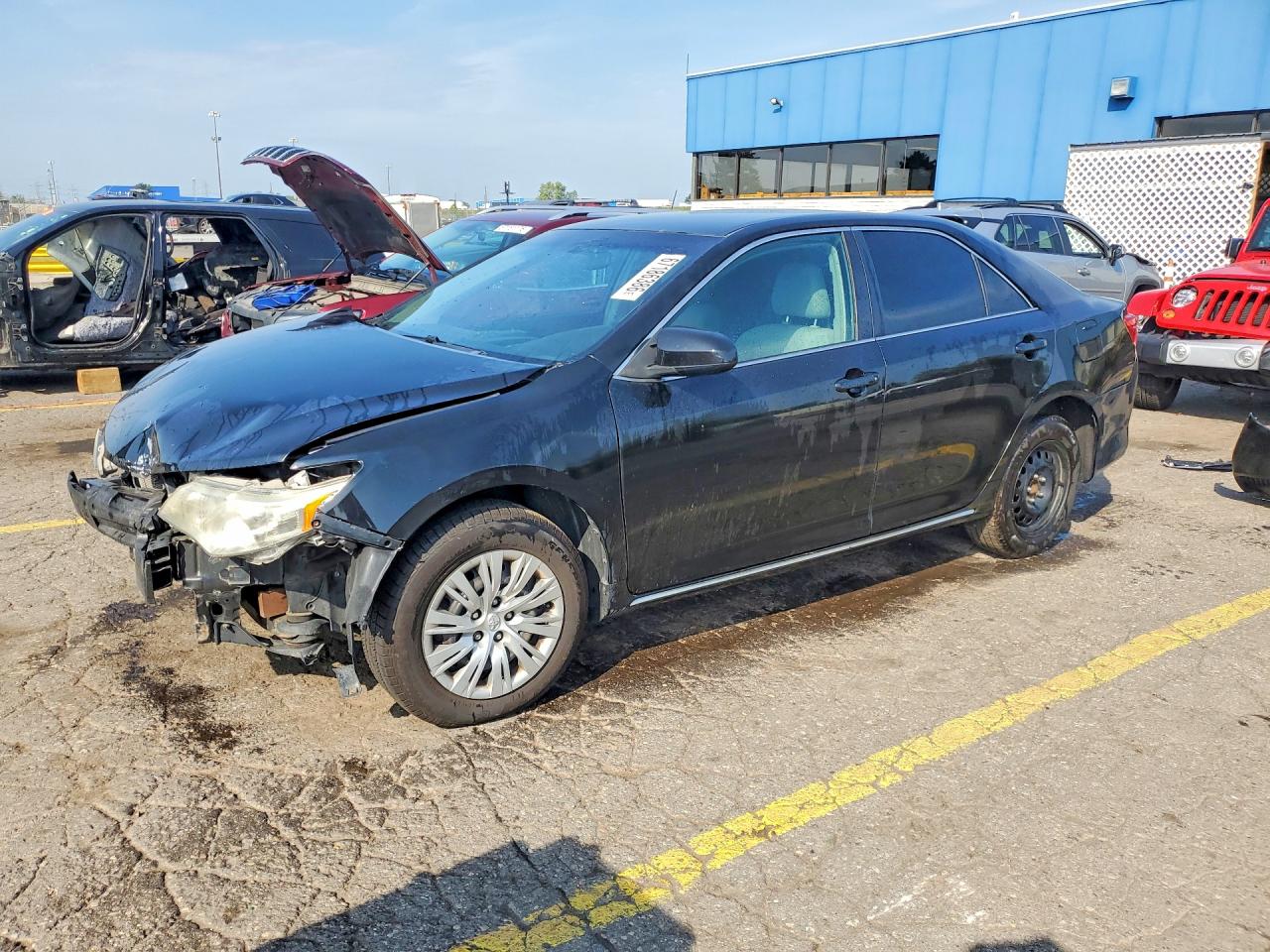 Photo of the 2013 TOYOTA CAMRY LE