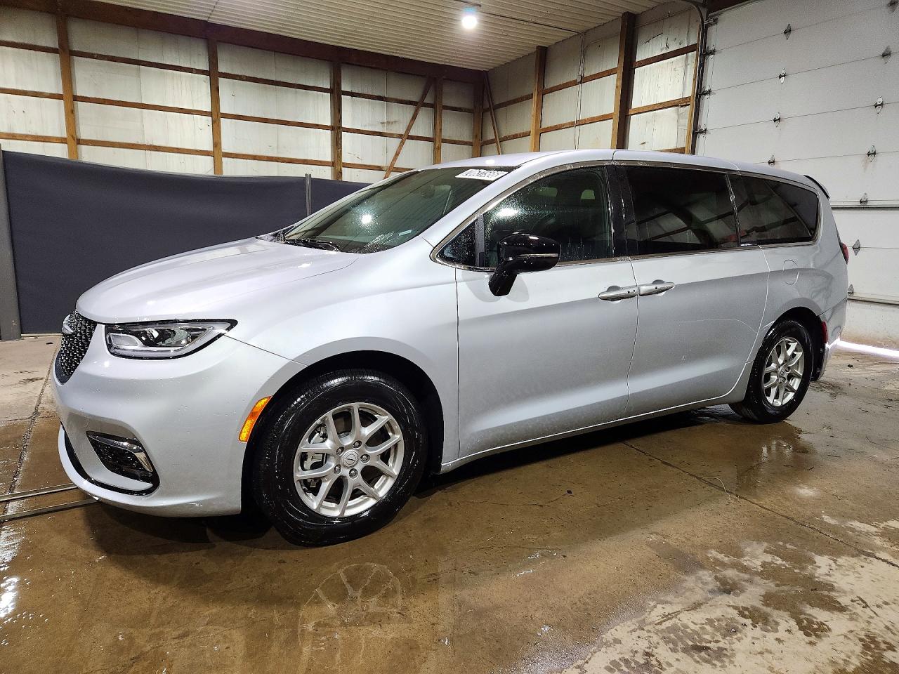 Photo of the 2026 CHRYSLER PACIFICA SELECT