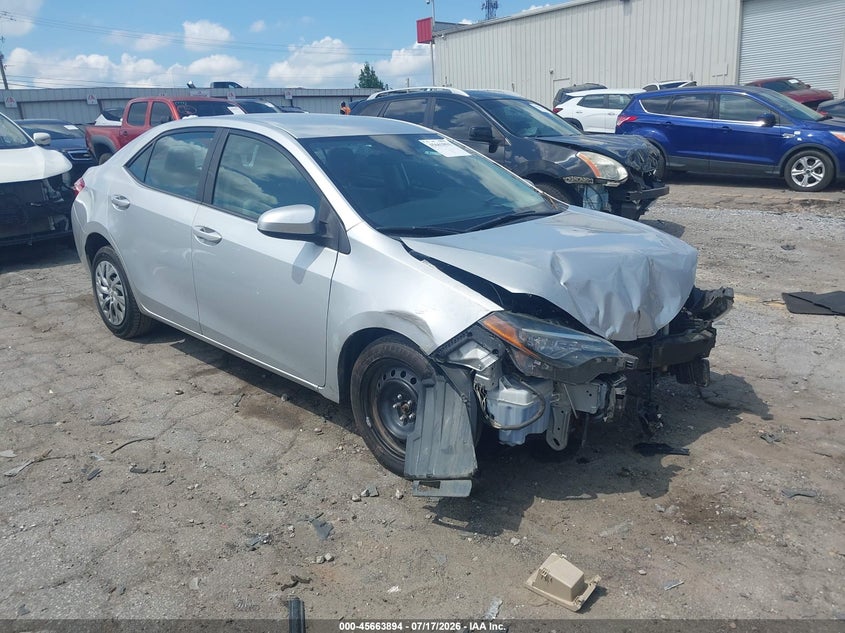 Photo of the 2018 TOYOTA COROLLA LE