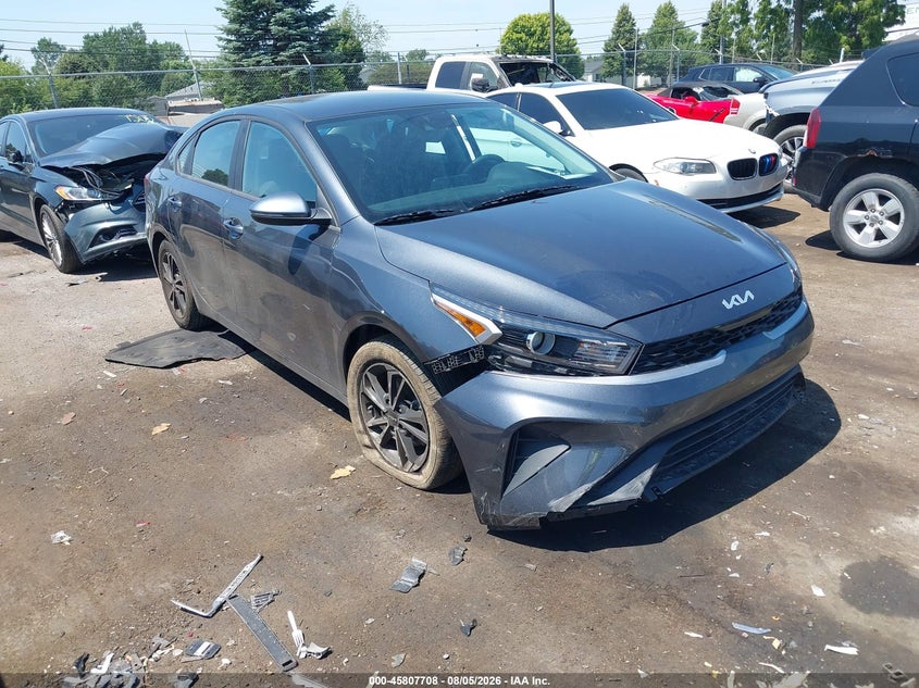 Photo of the 2024 KIA FORTE LXS