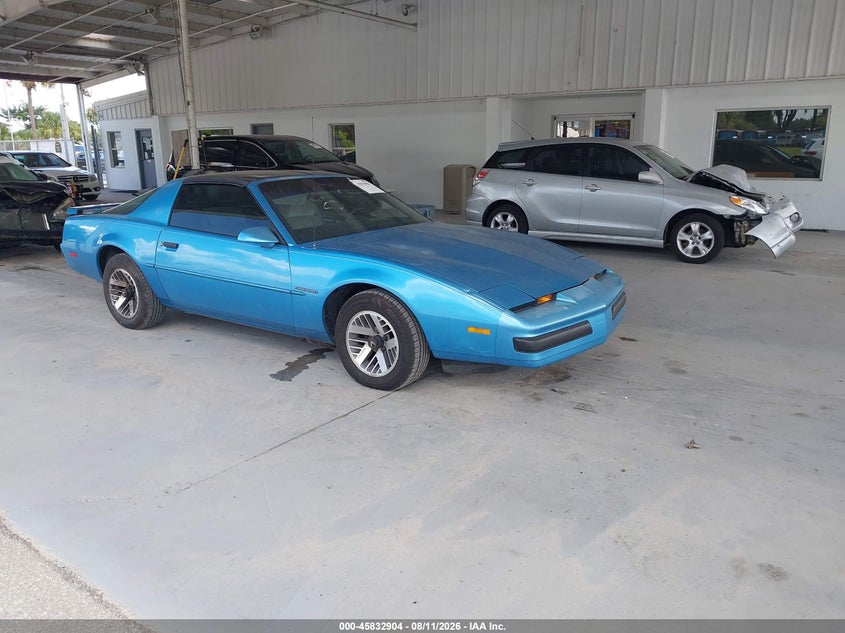 Photo of the 1989 PONTIAC FIREBIRD FORMULA