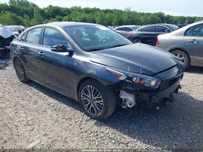 Photo of the 2024 KIA FORTE GT-LINE