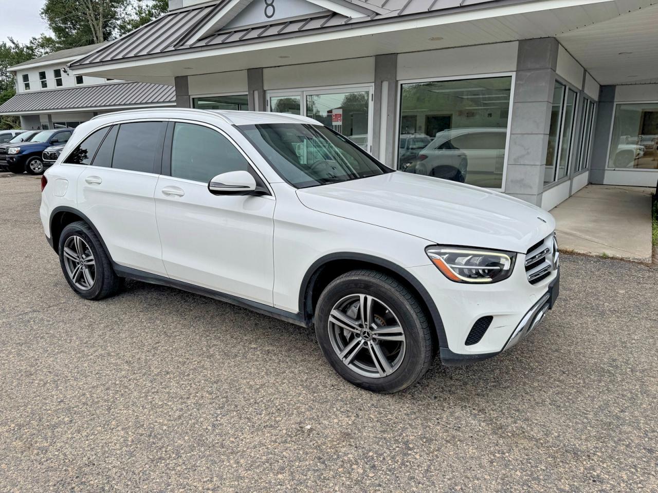 Photo of the 2020 MERCEDES-BENZ GLC 300 4MATIC