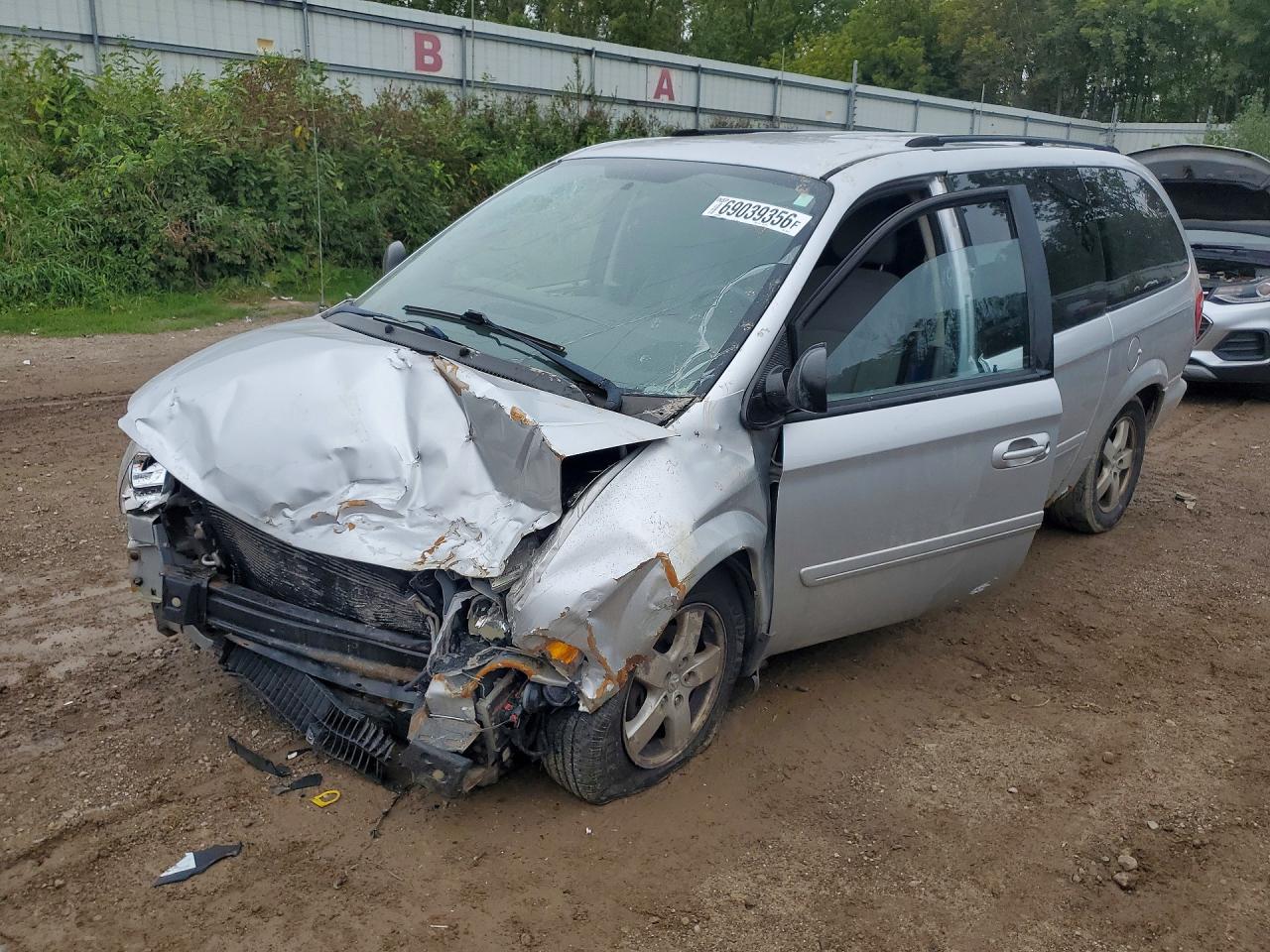Photo of the 2007 DODGE GRAND CARAVAN SXT