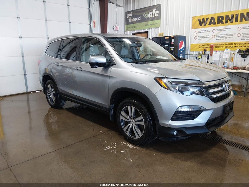 Photo of the 2016 HONDA PILOT EX-L