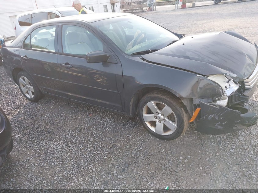 Photo of the 2007 FORD FUSION SE