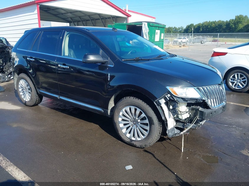Photo of the 2014 LINCOLN MKX
