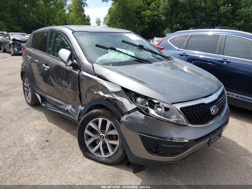 Photo of the 2015 KIA SPORTAGE LX
