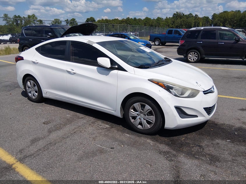 Photo of the 2016 HYUNDAI ELANTRA SE