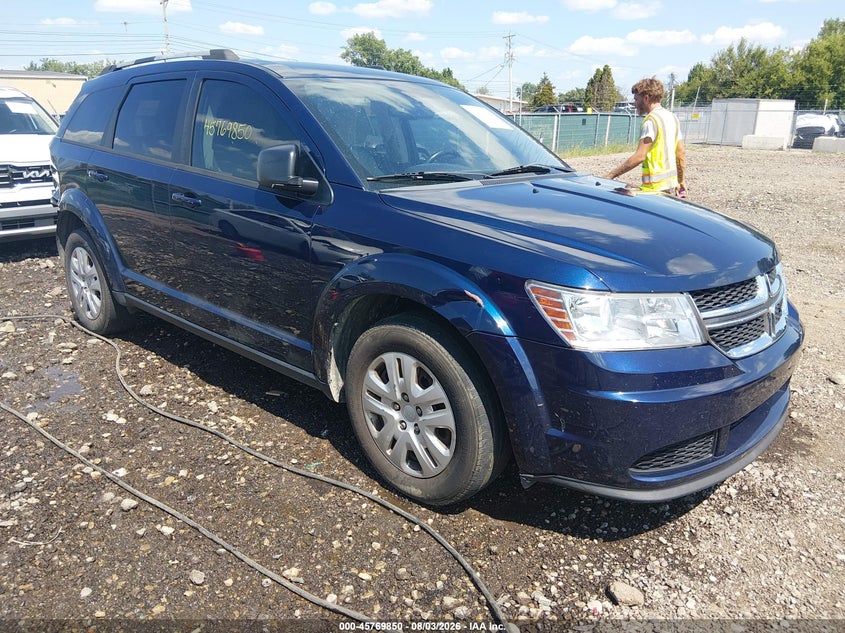 Photo of the 2017 DODGE JOURNEY SE