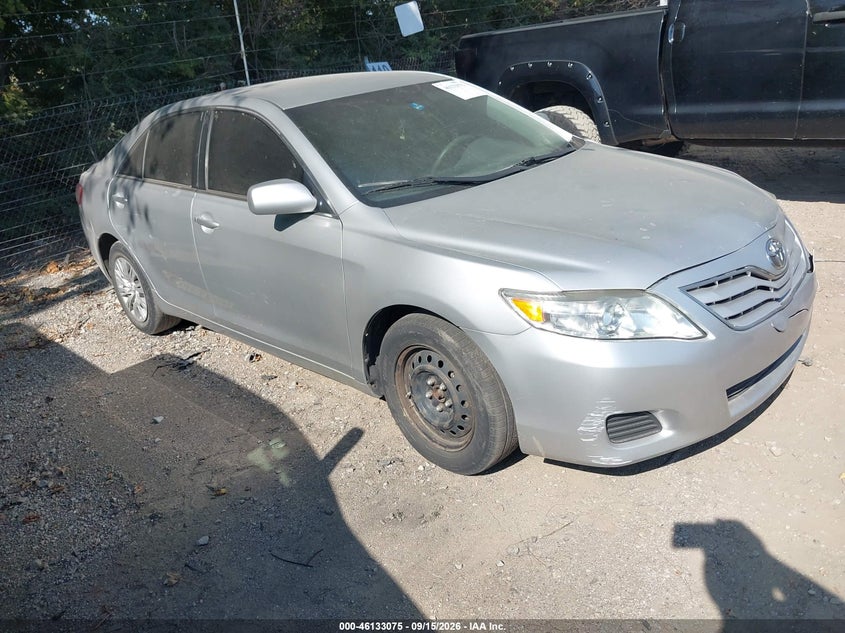 Photo of the 2010 TOYOTA CAMRY LE