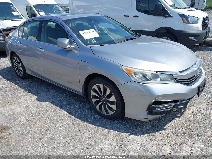 Photo of the 2017 HONDA ACCORD HYBRID EX-L