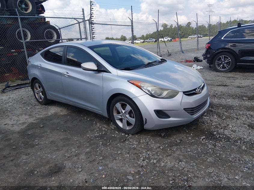 Photo of the 2013 HYUNDAI ELANTRA GLS