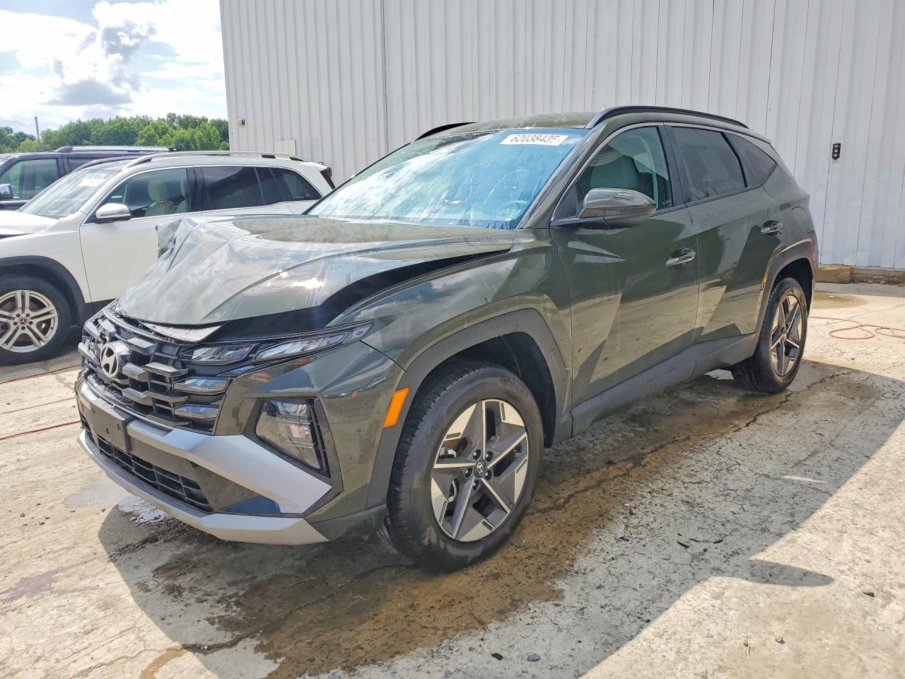 Photo of the 2025 HYUNDAI TUCSON SEL