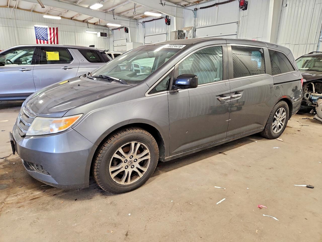 Photo of the 2012 HONDA ODYSSEY EXL