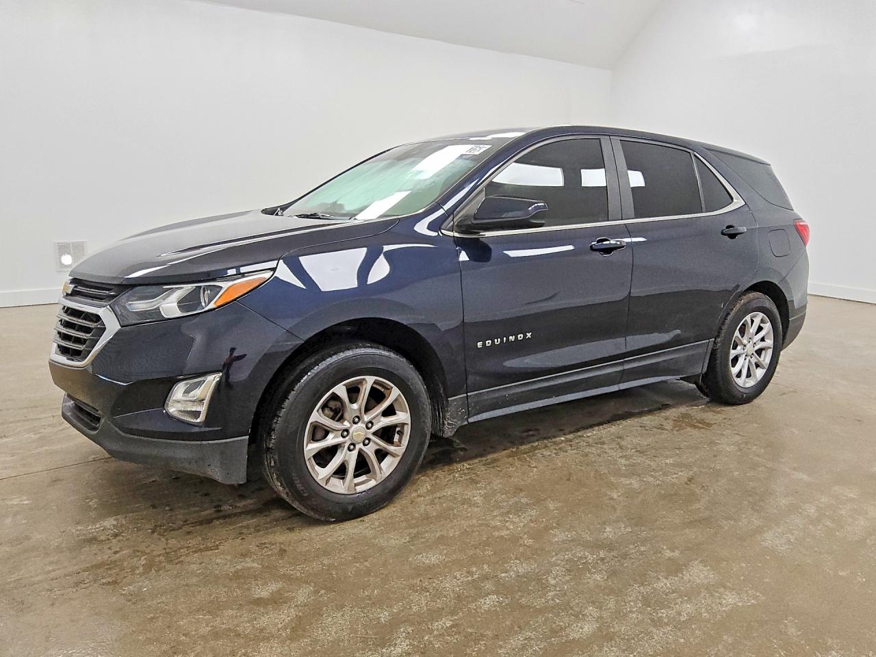 Photo of the 2021 CHEVROLET EQUINOX LT