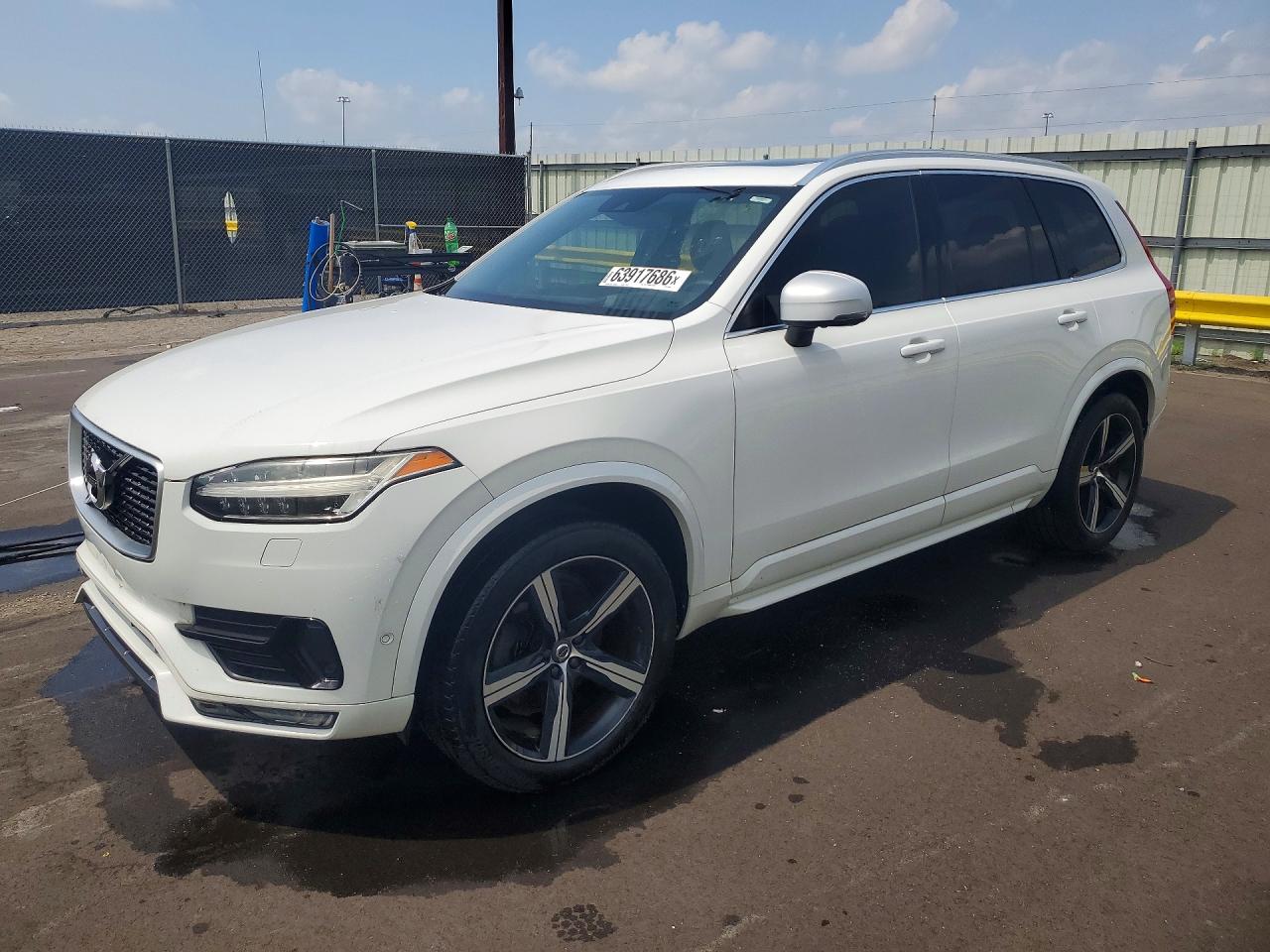 Photo of the 2016 VOLVO XC90 T6