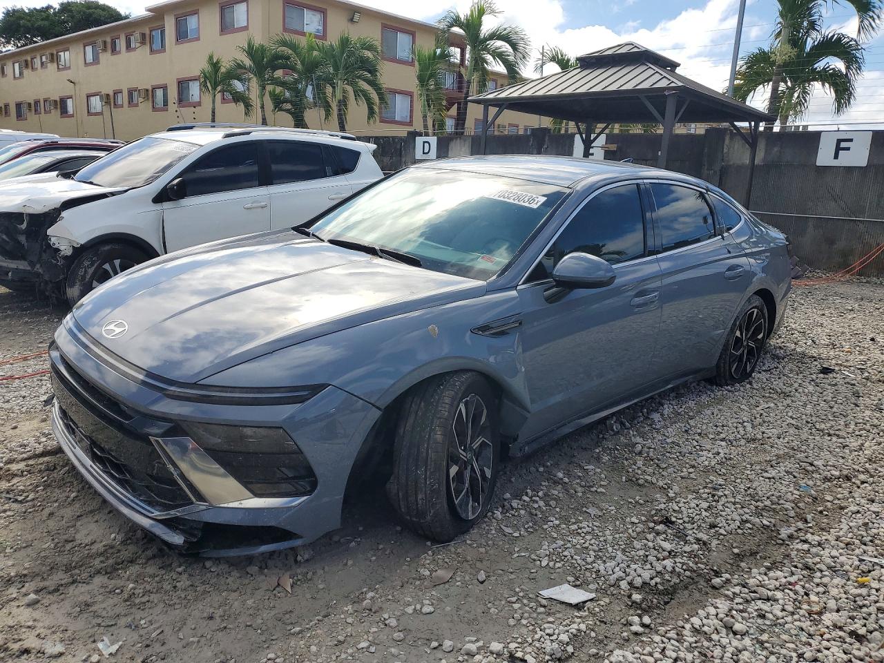 Photo of the 2024 HYUNDAI SONATA SEL