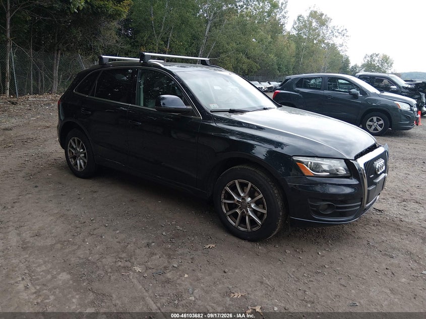 Photo of the 2011 AUDI Q5 2.0T PREMIUM