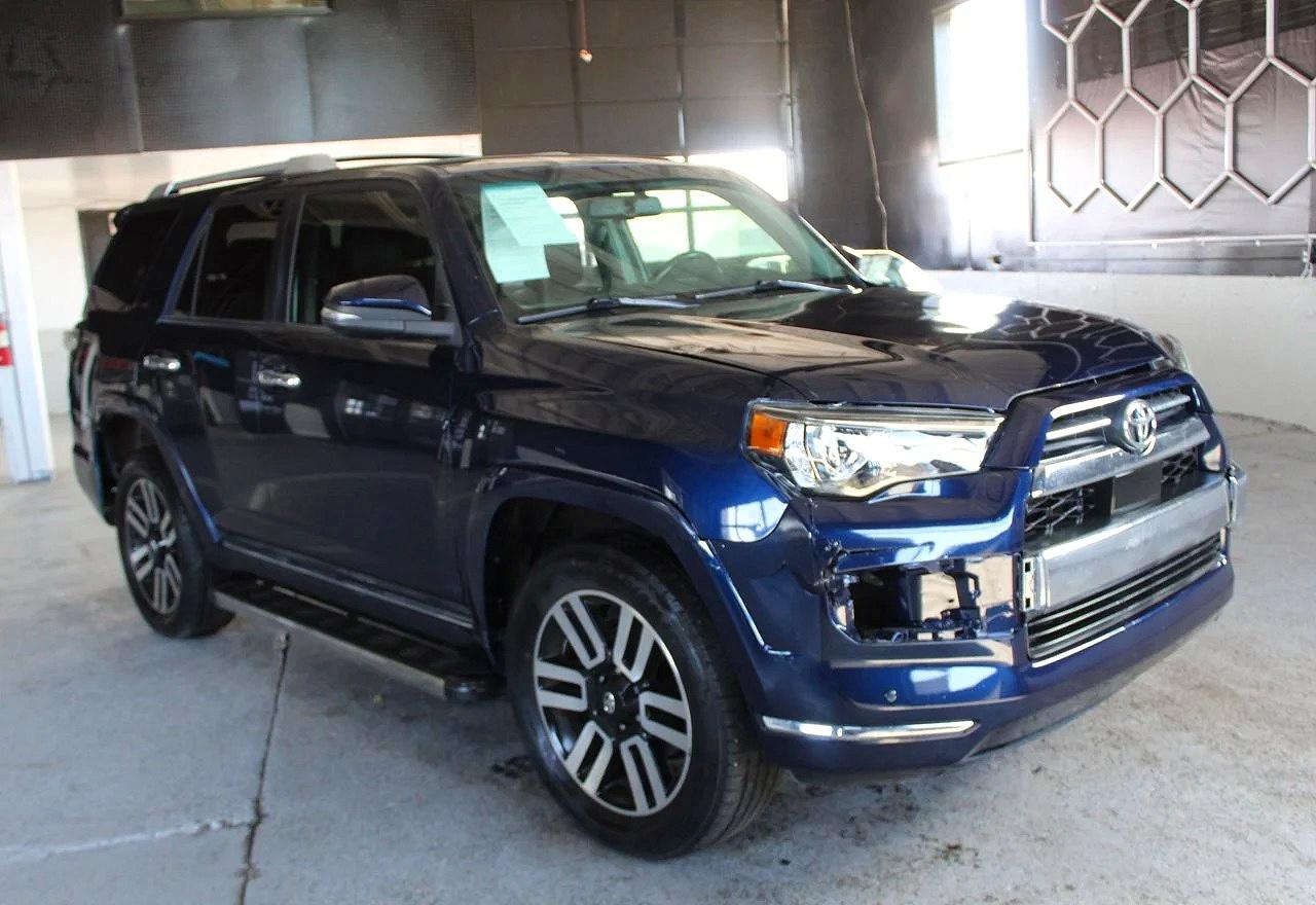 Photo of the 2014 TOYOTA 4RUNNER LIMITED