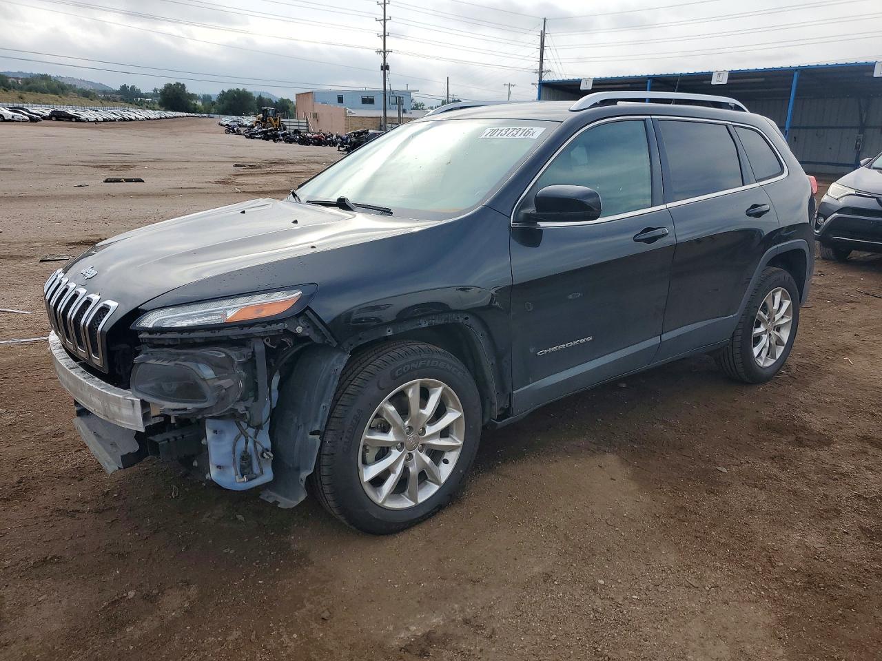 Photo of the 2017 JEEP CHEROKEE LIMITED