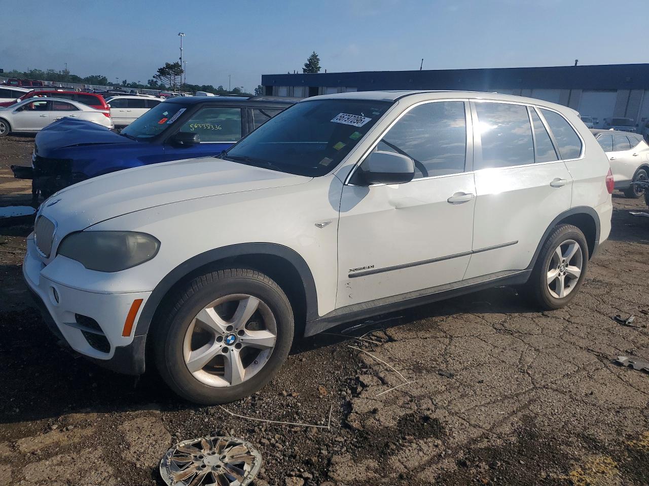 Photo of the 2011 BMW X5 XDRIVE50I