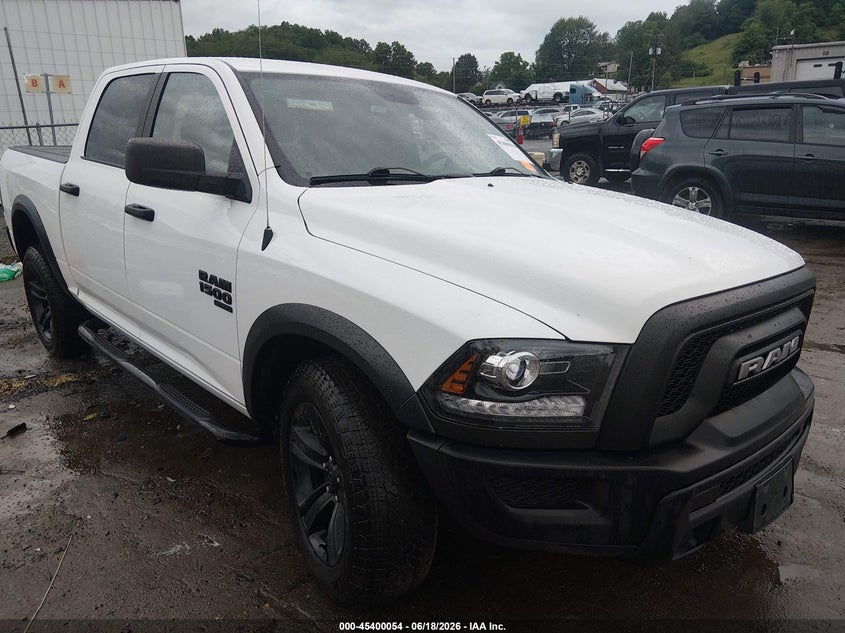 Photo of the 2022 RAM 1500 CLASSIC WARLOCK 4X4 5'7 BOX