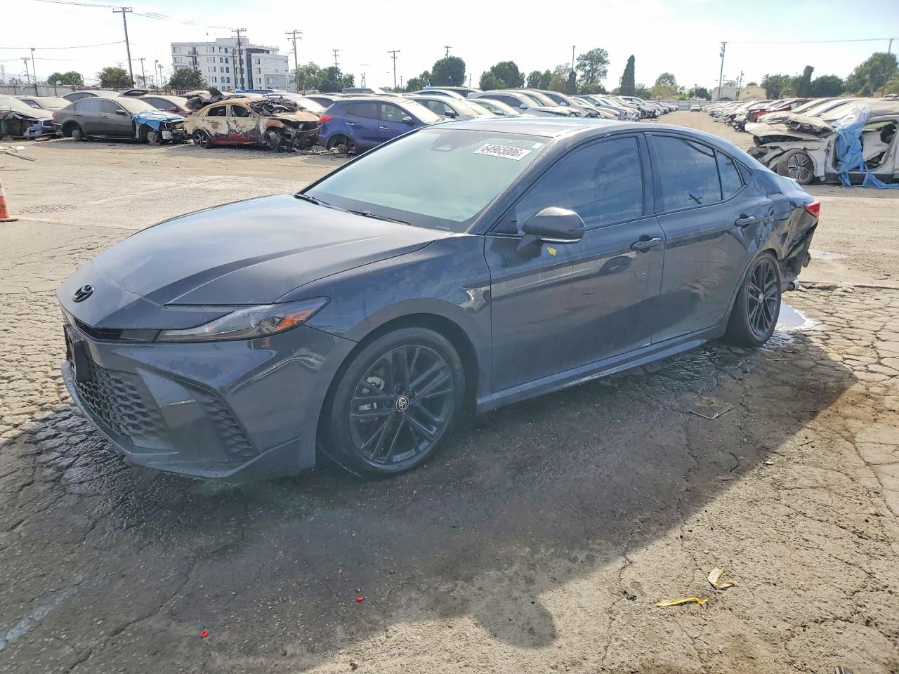 Photo of the 2025 TOYOTA CAMRY SE