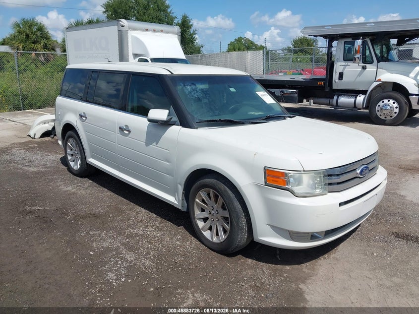 Photo of the 2012 FORD FLEX SEL