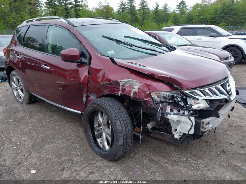 Photo of the 2009 NISSAN MURANO LE