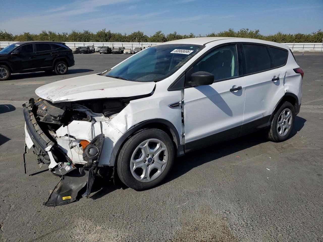 Photo of the 2019 FORD ESCAPE S