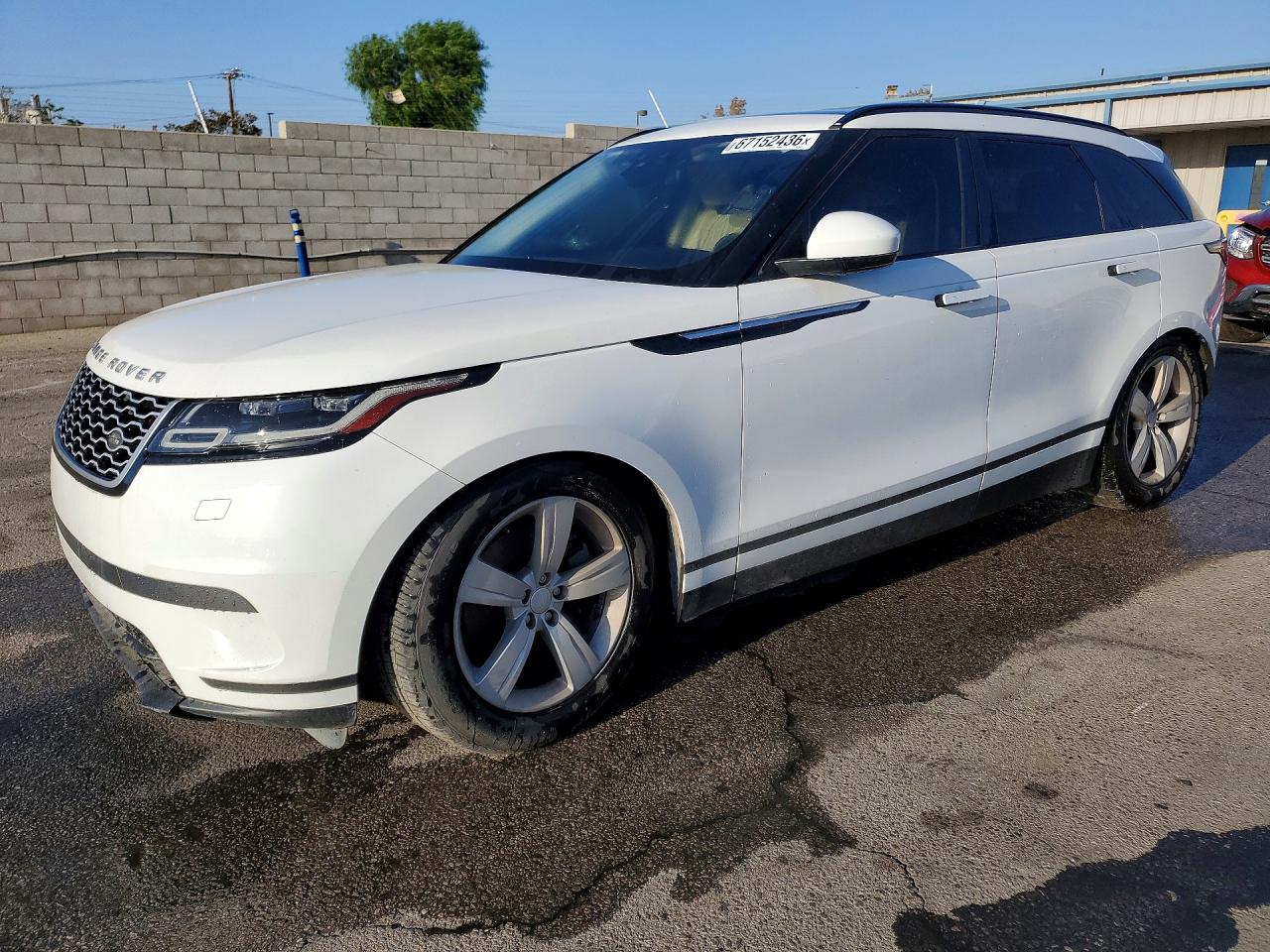 Photo of the 2018 LAND ROVER RANGE ROVER VELAR S