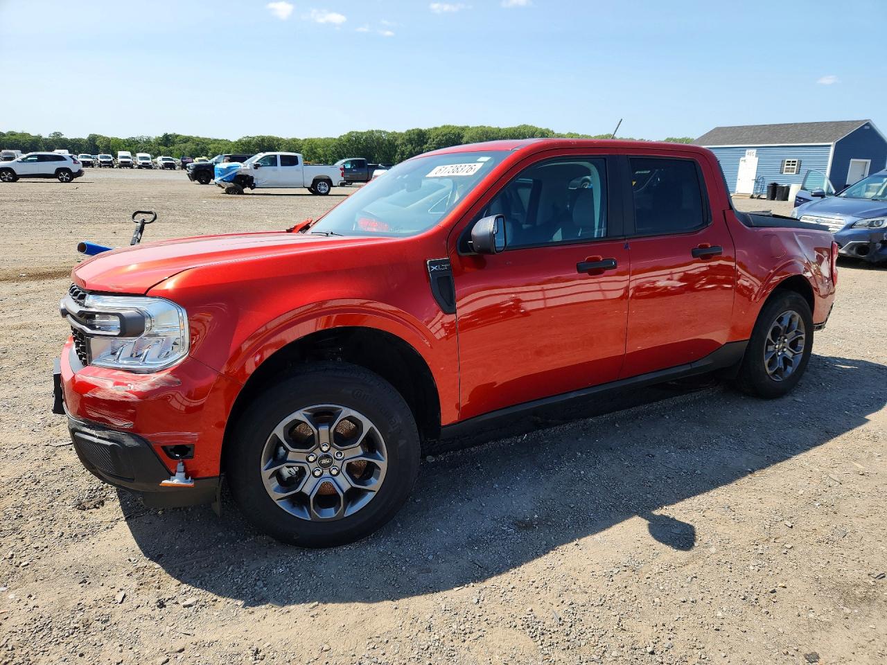 Photo of the 2024 FORD MAVERICK XLT