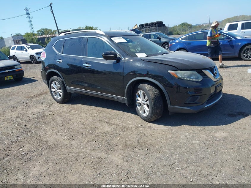 Photo of the 2015 NISSAN ROGUE SV