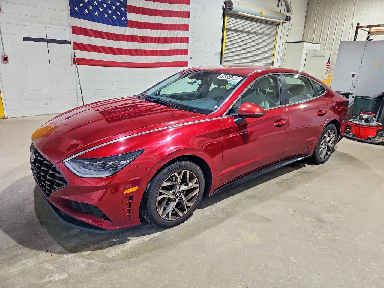 Photo of the 2023 HYUNDAI SONATA SEL