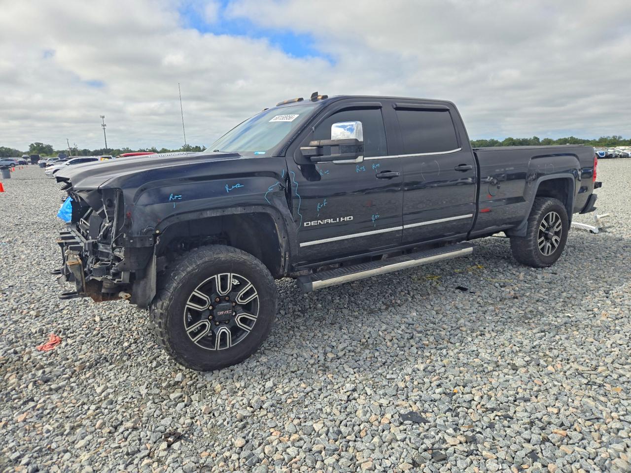Photo of the 2015 GMC SIERRA K3500 DENALI