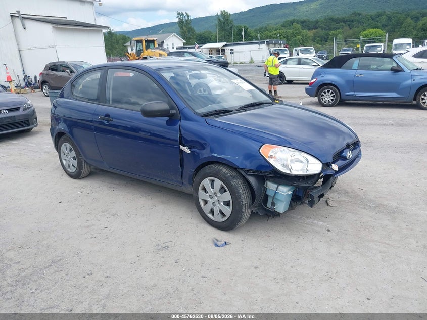 Photo of the 2010 HYUNDAI ACCENT BLUE