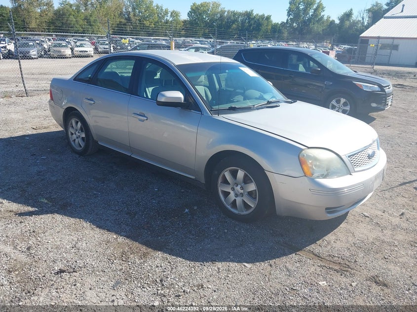 Photo of the 2007 FORD FIVE HUNDRED SEL