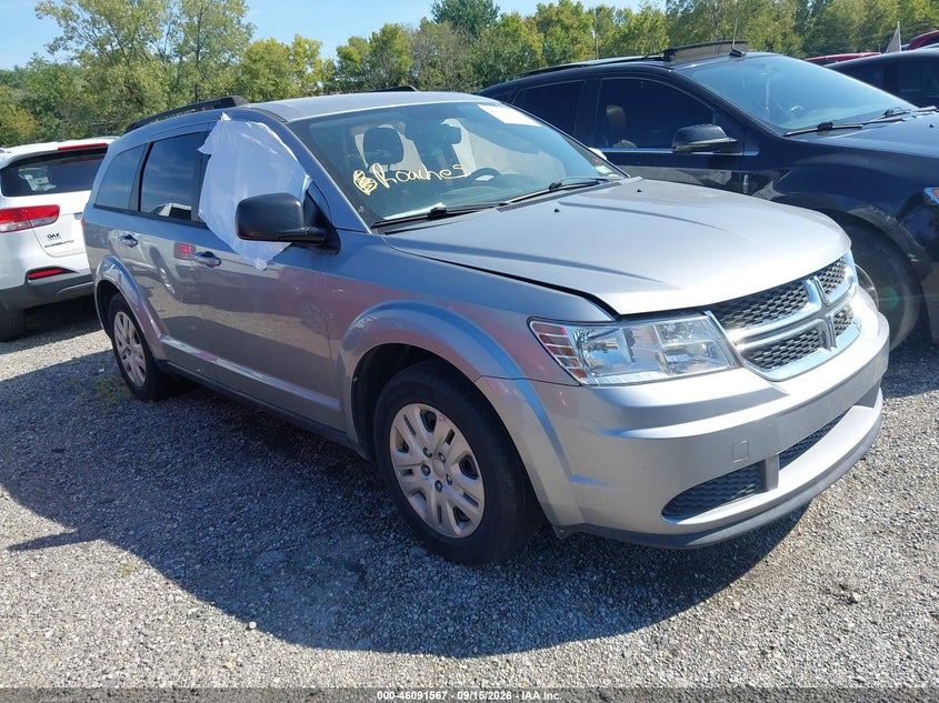 Photo of the 2016 DODGE JOURNEY SE