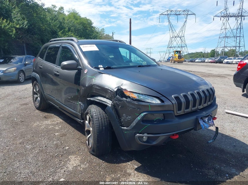 Photo of the 2014 JEEP CHEROKEE TRAILHAWK