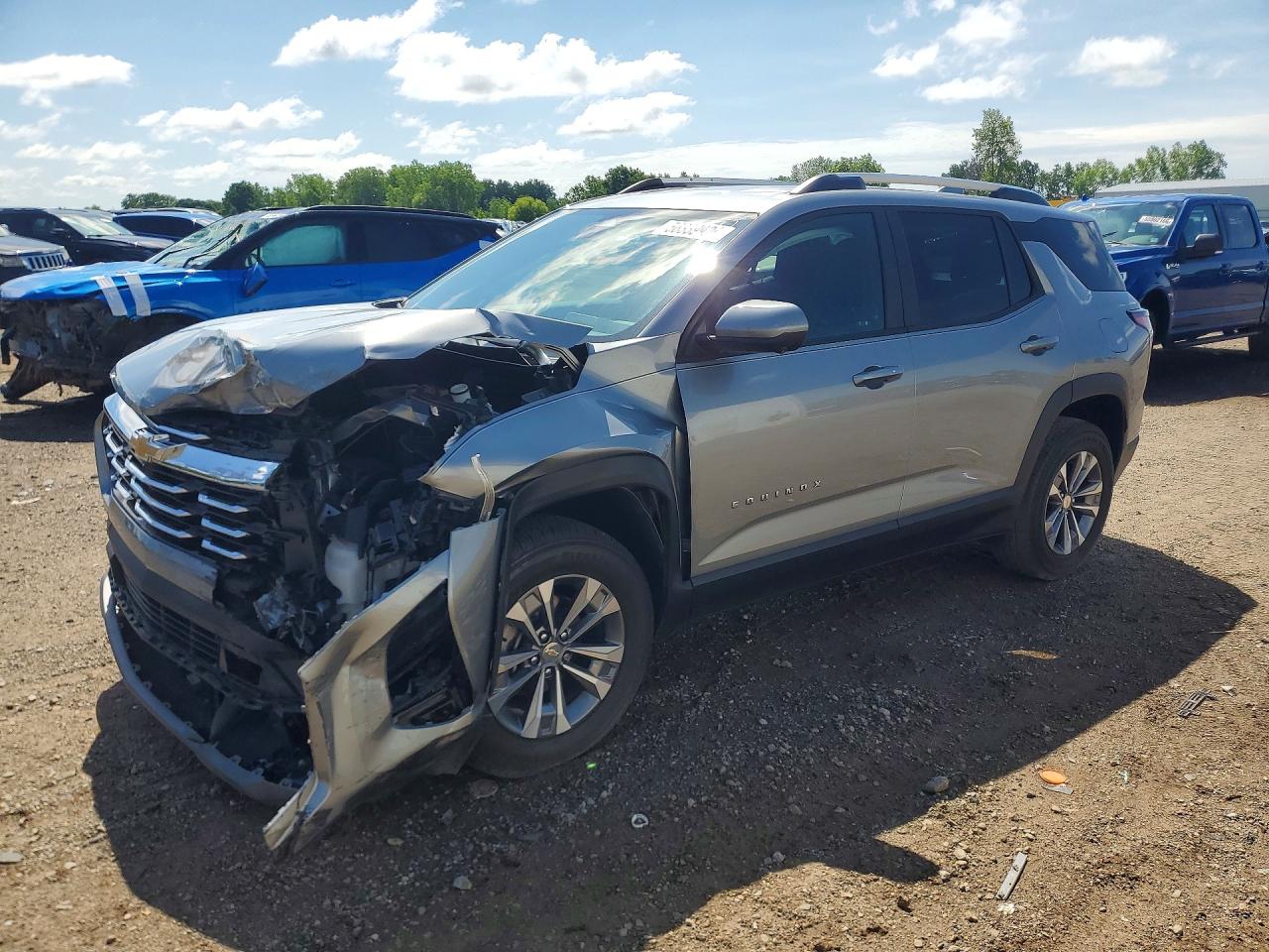 Photo of the 2025 CHEVROLET EQUINOX LT