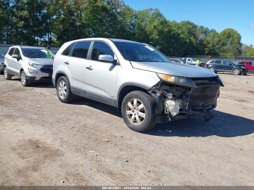 Photo of the 2011 KIA SORENTO LX