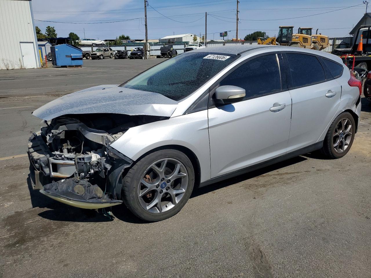 Photo of the 2013 FORD FOCUS SE