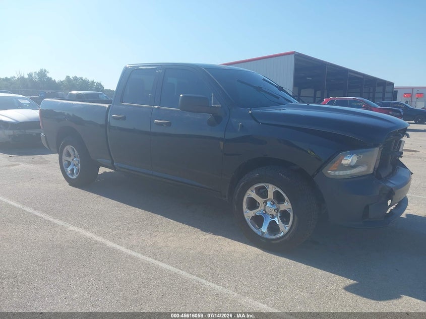 Photo of the 2014 RAM 1500 EXPRESS