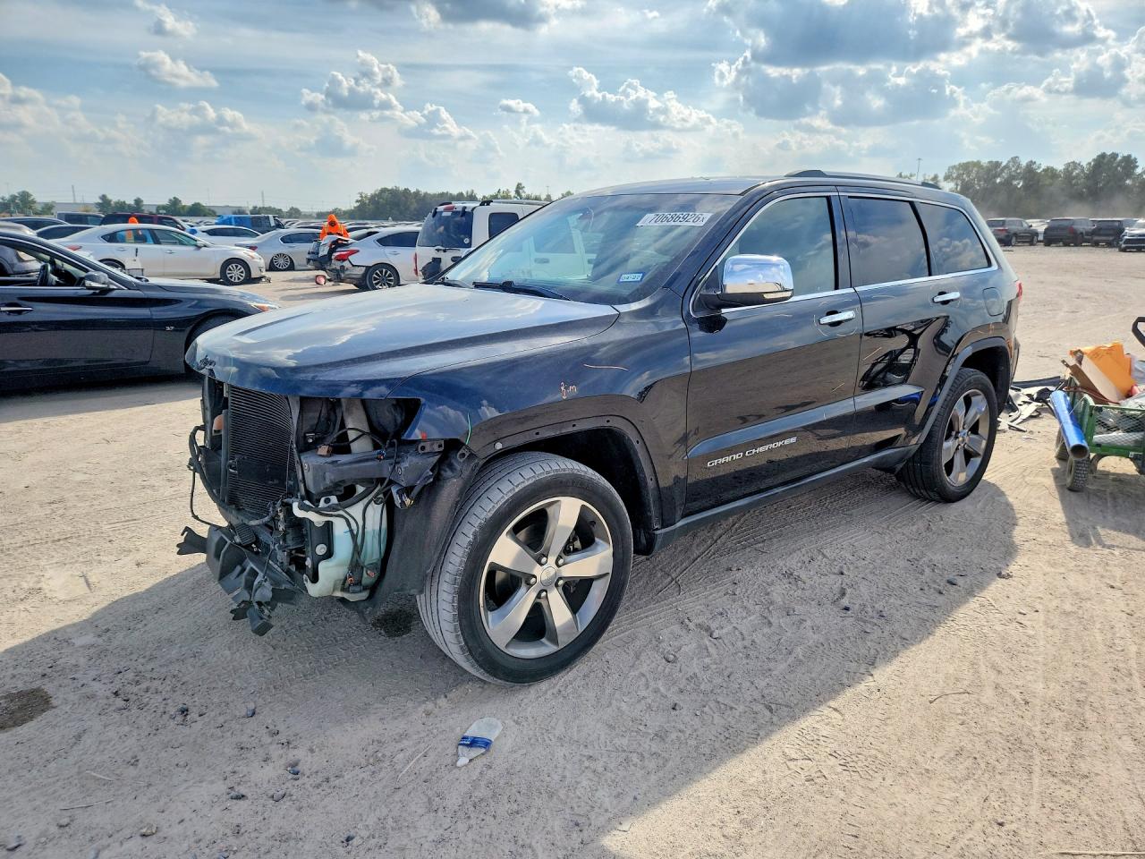 Photo of the 2015 JEEP GRAND CHEROKEE LIMITED